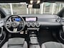 Mercedes-Benz A-klasse 180 AMG Line | Panoramadak | LED Koplampen | Stoelverwarming