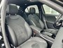 Mercedes-Benz A-klasse 180 AMG Line | Panoramadak | LED Koplampen | Stoelverwarming