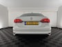 Volkswagen Jetta 1.4 TSI Hybrid Highline Aut. *PANO | XENON | NAVI-FULLMAP | HEATED-COMFORTSEATS | PRIVACY-GLASS | SHIFTPADDLES |  ECC | PDC | CRUISE | KEYLESS | 17''ALU*