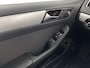 Volkswagen Jetta 1.4 TSI Hybrid Highline Aut. *PANO | XENON | NAVI-FULLMAP | HEATED-COMFORTSEATS | PRIVACY-GLASS | SHIFTPADDLES |  ECC | PDC | CRUISE | KEYLESS | 17''ALU*