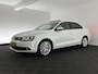 Volkswagen Jetta 1.4 TSI Hybrid Highline Aut. *PANO | XENON | NAVI-FULLMAP | HEATED-COMFORTSEATS | PRIVACY-GLASS | SHIFTPADDLES |  ECC | PDC | CRUISE | KEYLESS | 17''ALU*