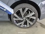 Volkswagen Golf 1.0 eTSI Life Business