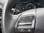 Hyundai Kona Electric EV Fashion 64 kWh | Trekhaak | Warmtepomp | Head-Up | 3Fase | Krell | Dodehoeksensoren | Camera |