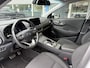 Hyundai Kona Electric EV Fashion 64 kWh | Trekhaak | Warmtepomp | Head-Up | 3Fase | Krell | Dodehoeksensoren | Camera |