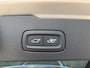 Volvo V60 2.0 T6 Plug-in hybrid AWD Ultimate Dark / Black Sheep / 19" 5-Spaaks Black / H&K Audio / Sportstoelen /