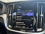 Volvo V60 2.0 T6 Plug-in hybrid AWD Ultimate Dark / Black Sheep / 19" 5-Spaaks Black / H&K Audio / Sportstoelen /