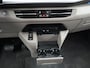 Volkswagen Multivan 1.4 eHybrid L2H1 Style | Apple Carplay | Navigatie | Achteruitrij camera | Parkeersensoren voor en achter | Connected services | Harman en Kardon  soundsystem| Spraakbediening | elektrische schuifdeur(en) L & R | E