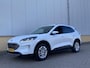 Ford Kuga 2.5 PHEV 225 pk Titanium Navigatie-Draadloos opladen-achteruitrijcamera-parkeersensoren