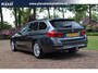 BMW 3-Serie Touring 318i Executive Aut. | Panorama | Xenon | Stoelverwarming | HUD | Luxe Leder | Elek. Trekhaak | Historie | NAP