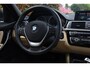 BMW 3-Serie Touring 318i Executive Aut. | Panorama | Xenon | Stoelverwarming | HUD | Luxe Leder | Elek. Trekhaak | Historie | NAP