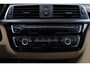 BMW 3-Serie Touring 318i Executive Aut. | Panorama | Xenon | Stoelverwarming | HUD | Luxe Leder | Elek. Trekhaak | Historie | NAP