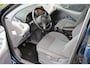 Nissan Almera Tino 1.8 116pk Acenta RIJKLAAR! | Ond.beurt + APK | NL-auto | 5 deuren | Climate control | Camera | Elek. ramen | Radio | Trekhaak |
