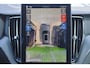 Volvo XC60 T6 Recharge AWD Plus Black Edition - Panorama/schuifdak - IntelliSafe Assist & Surround - 360º Camera - Harman/Kardon audio - Adaptieve LED koplampen - Verwarmde voorstoelen, stuur & achterbank - Parkeersensoren voor & achter - Elektr. bedienb. voorstoelen met geheugen - Head up display - Draadloze tel. lader - Extra getint glas - 21' LMV