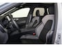 Volvo XC60 T6 Recharge AWD Plus Black Edition - Panorama/schuifdak - IntelliSafe Assist & Surround - 360º Camera - Harman/Kardon audio - Adaptieve LED koplampen - Verwarmde voorstoelen, stuur & achterbank - Parkeersensoren voor & achter - Elektr. bedienb. voorstoelen met geheugen - Head up display - Draadloze tel. lader - Extra getint glas - 21' LMV