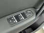 Renault Captur 1.0 TCe 90Pk Edition One | Navigatie | Camera & Parkeersensoren | Stoel & Stuurverwarming | Apple Carplay & Android Auto | Climate Control | Adaptive Cruise Control | Elektrisch Verstelbare Bestuurdersstoel |