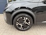 Peugeot 2008 1.2 Turbo 130 PK Allure Automaat EAT8 | Nieuwste Model ! | Digitaal Instrumentarium | HD Camera | Full Screen Navigatie | LED Verlichting | Cruise Control | Climate Control | Lichtmetalen Velgen |