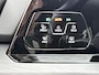 Volkswagen Golf 1.4 eHybrid Style | PANORAMADAK | ACHTERUITRIJCAMERA | STANDKACHEL | MEMORY STOELEN | STOELVERWARMING | STUURVERWARMING | DODEHOEK |