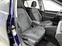 Volkswagen Golf 1.4 eHybrid Style | PANORAMADAK | ACHTERUITRIJCAMERA | STANDKACHEL | MEMORY STOELEN | STOELVERWARMING | STUURVERWARMING | DODEHOEK |
