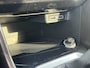 Volkswagen T-Roc 1.0 TSI Style | Adaptive cruise | Trekhaak | Carplay | Elek. Kofferklep | NAVI | All seasonbanden | Elek. bedienbare spiegels + verwarmbaar
