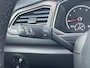Volkswagen T-Roc 1.0 TSI Style | Adaptive cruise | Trekhaak | Carplay | Elek. Kofferklep | NAVI | All seasonbanden | Elek. bedienbare spiegels + verwarmbaar