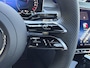 Mercedes-Benz GLC 300e 4MATIC Sport Edition | AMG | Panoramaschuifdak | Premium pakket | Nightpakket | Head-Up | Dodehoekassistent | DIGITAL LIGHT | Trekhaak |