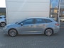 Toyota Corolla Touring Sports 1.8 Hybrid 122pk Business Intro | Climate control | Navigatie | Lm velgen | Camera | Verwarmbare voorstoelen