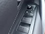 Toyota Corolla Touring Sports 1.8 Hybrid 122pk Business Intro | Climate control | Navigatie | Lm velgen | Camera | Verwarmbare voorstoelen