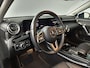 Mercedes-Benz A-klasse 250 e Business Line | Achteruitrijcamera | Parkeersensoren rondom | All-Season banden | Stoelverwarming |