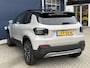 Jeep Avenger 54 kWh 156pk Summit | Navigatie | Schuifdak | Full LED | Stoelverwarming | Camera | Keyless Entry | Elektrische achterklep | Warmtepomp | Winterpack