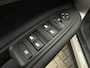 Jeep Avenger 54 kWh 156pk Summit | Navigatie | Schuifdak | Full LED | Stoelverwarming | Camera | Keyless Entry | Elektrische achterklep | Warmtepomp | Winterpack