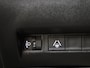 Peugeot e-2008 EV Allure Avantage 54 kWh 2 + 6 jaar garantie !!