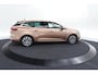 Renault Megane E-Tech Estate 1.6 Plug-In Hybrid 160 Intens | Stoelmassage | Dodehoekdetectie | Leer | Camera