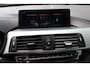 BMW 3-Serie Touring 318i Luxury Edition org.NL leer+el+vw camera el.klep trekhaak