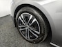 Mercedes-Benz CLA 180 Business Line | Stoelverwarming | Achteruitrijcamera | Parkeersensoren rondom | All-Season banden |