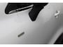 Renault Clio Estate 0.9 TCe Bose 2017 | Airco | Navigatie | Achteruitrij Camera | DAB Radio | Cruise Control | Lichtmetalen Velgen | Elektrische Ramen | 2 Sleutels | Stoelverwarming | Nationale Autopas
