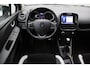 Renault Clio Estate 0.9 TCe Bose 2017 | Airco | Navigatie | Achteruitrij Camera | DAB Radio | Cruise Control | Lichtmetalen Velgen | Elektrische Ramen | 2 Sleutels | Stoelverwarming | Nationale Autopas