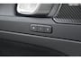 Volvo XC40 T4 Hybride Ultimate Dark| Panoramadak | Harman/Kardon | Apple CarPlay | Stoel + Stuur Verwarmd |