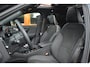 Volvo XC40 T4 Hybride Ultimate Dark| Panoramadak | Harman/Kardon | Apple CarPlay | Stoel + Stuur Verwarmd |