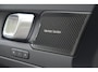 Volvo XC40 T4 Hybride Ultimate Dark| Panoramadak | Harman/Kardon | Apple CarPlay | Stoel + Stuur Verwarmd |