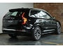 Volvo XC90 T8 Plug-in hybrid AWD Ultra Bright | Demo Deal | Panoramadak | Google infotainment | Stoelverwarming | Stuurwielverwarming | Parkeerverwarming | 7-zitplaatsen | Luchtvering | Volvo Guard Alarm | Parkeersensoren voor + achter | 360° Parkeercamera