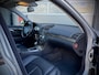 Mercedes-Benz E-klasse 240 / Aut / Avantgarde / Pano solar sunroof / Leder / NL auto / RECENTLY SERVICED!