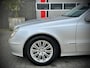Mercedes-Benz E-klasse 240 / Aut / Avantgarde / Pano solar sunroof / Leder / NL auto / RECENTLY SERVICED!