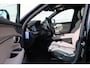 Volvo XC90 T8 Plug-in hybrid AWD Ultra Dark Executive Edition | Demo Deal | Achterbank in delen neerklapbaar | Achterbank verwarmd | Apple Carplay & Android Auto | Cruise control adaptief met Stop&Go en stuurhulp | Elektrisch glazen panorama-dak | Elektrisch verstelbaar bestuurders- en passagiersstoel met geheugen | Houtafwerking interieur | Rondomzicht camera | Geluidssysteem Harman Kardon