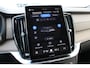 Volvo XC90 T8 Plug-in hybrid AWD Ultra Dark Executive Edition | Demo Deal | Achterbank in delen neerklapbaar | Achterbank verwarmd | Apple Carplay & Android Auto | Cruise control adaptief met Stop&Go en stuurhulp | Elektrisch glazen panorama-dak | Elektrisch verstelbaar bestuurders- en passagiersstoel met geheugen | Houtafwerking interieur | Rondomzicht camera | Geluidssysteem Harman Kardon
