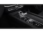 Volvo XC60 2.0 T8 Plug-in hybrid AWD Ultra Dark Exec. Ed. | Bowers & Wilkins | Luchtvering | Stoelmassage & Ventilatie | Gelaagd glas | Head-up Display | 22'' |