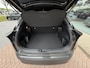 Toyota Yaris Cross 1.5 Hybrid 130 Dynamic | Dodehoekdetectie | Stuur- stoel en voorruitverwarming | Achteruitrijcamera met sensoren voor en achter | NIEUW!