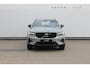 Volvo XC40 B4 211PK Automaat Plus Dark Google Infotainment / Trekhaak / Adaptieve Cruise Control / Blis / Harman Kardon Audio