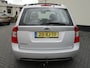 Kia Carens 2.0 CVVT X-ecutive 7 Persoons Clima 135dkm !!