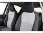 Toyota Yaris 1.5 Hybrid Dynamic | Fietsendragerbeugel | Apple Carplay / Android Auto | Keyless | Cruise Control | Clima | Camera | 15 inch | Bluetooth | Rijstrooksensor