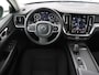 Volvo V60 2.0 B3 Momentum | Trekhaak | Stoelverwarming | Adaptive cruise | Carplay | Stuurverwarming | Full LED | Digital Cockpit | Parkeerhulp | 17'' | Bluetooth | Climate control